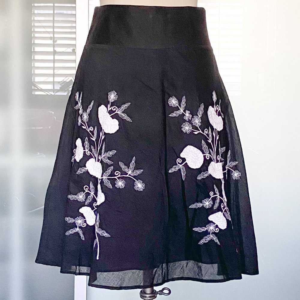 EUC Y2K Vintage Rampage (Heart Moon Star) 100% cotton embroidered skirt …